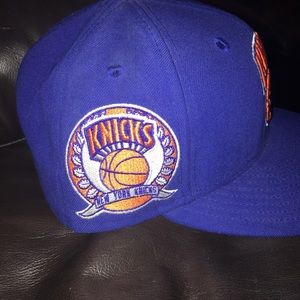 New era New York Knicks fitted hat